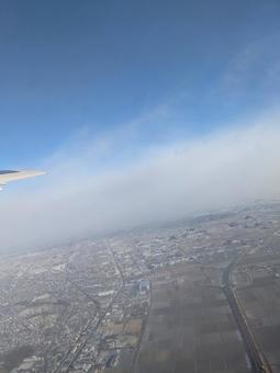 空から街を見下ろす(縦) 空から街を見下ろす(縦)の写真