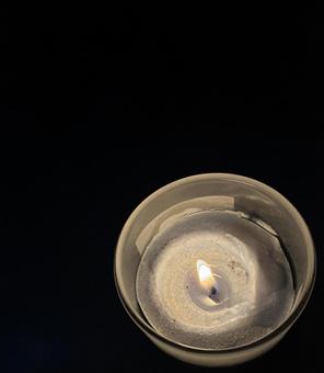 静かな夜のキャンドル キャンドル,ロウソク,炎の写真素材