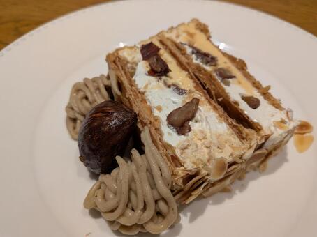 ケーキセット ケーキ,カフェ,モンブランの写真素材
