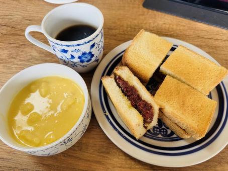 コンビーフサンド 朝食,モーニング,トーストの写真素材