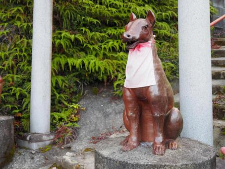 備前焼の狛狐 備前焼の狛狐の写真