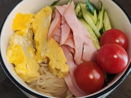冷やし中華③ 冷やし中華③ 美味しい,美味い,ごちそうの写真素材