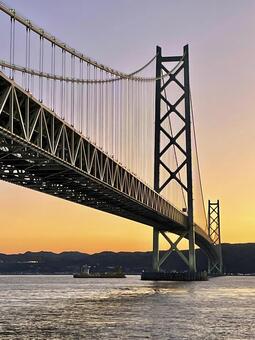 明石海峡大橋・夕景 神戸,明石海峡大橋,夕景の写真素材