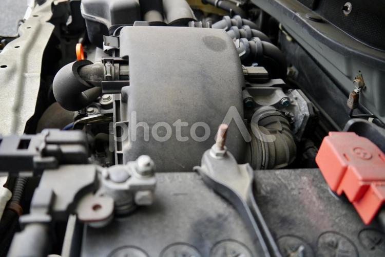 軽自動車のエンジンルーム 10 エンジンルーム,バッテリー,ボンネットの写真素材