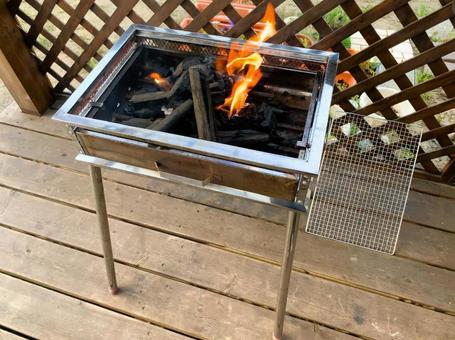 楽しいバーベキュー 楽しいバーベキュー bbq,バーベキュー,炭火の写真素材