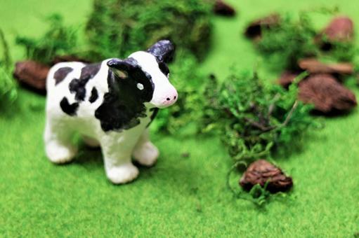 粘土で作った牛の写真素材 牛,動物,粘土の写真素材