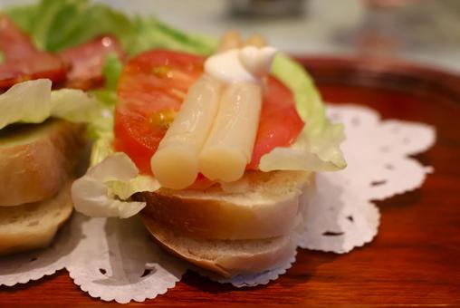 Morning sandwiches at Osaka coffee shops, JPG