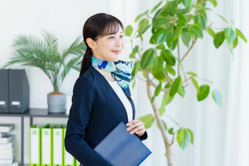 コンサルタント コンサルタント,笑顔,コンサルティングの写真素材