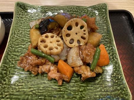 鶏と野菜の黒酢あん 鶏と野菜の黒酢あん 鶏と野菜の黒酢あん,鶏肉,唐揚げの写真素材