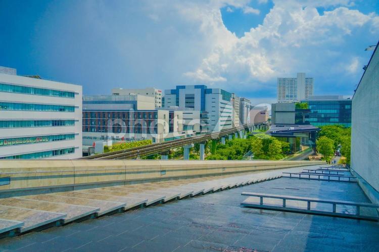 立川市の現代的な街並み ビル,建物,立川市の写真素材