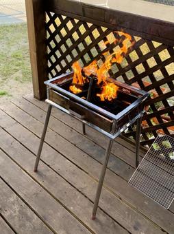 楽しいバーベキュー 楽しいバーベキュー bbq,バーベキュー,炭火の写真素材