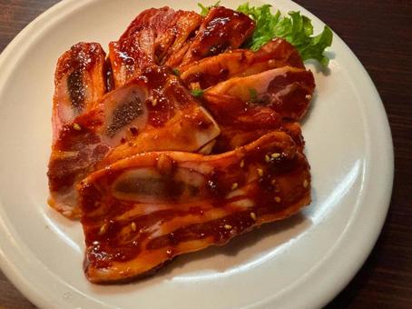 骨付きカルビ 焼肉,焼肉屋メニュー,焼肉屋の写真素材