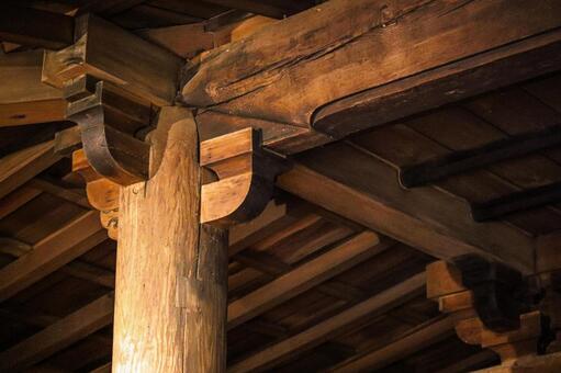 お寺の柱 お寺,寺院,木造の写真素材