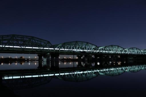 銀河鉄道 夜景,夜明け前,空の写真素材
