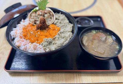 親がに丼 親がに丼,あんべ,鳥取の写真素材
