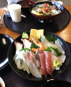 海鮮丼 海鮮丼,２人,旅行の写真素材
