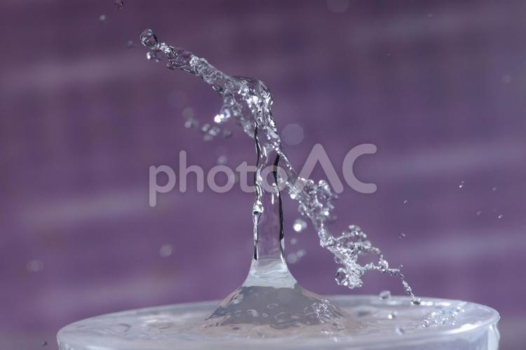 水滴百変化 水滴,不思議,一瞬の写真素材