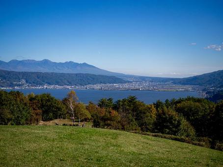 やまびこ公園から望む諏訪湖 諏訪湖,やまびこ公園,湖の写真素材