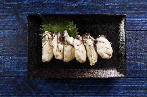 牡蠣の盛り付け料理 牡蠣,海鮮,料理の写真素材