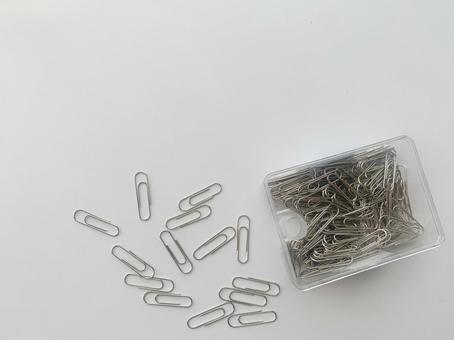 クリップ(2) クリップ(2) クリップ,シルバー,文房具の写真素材