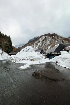 250329秋山郷切明温泉 250329秋山郷切明温泉 秋山郷,長野県,栄村の写真素材