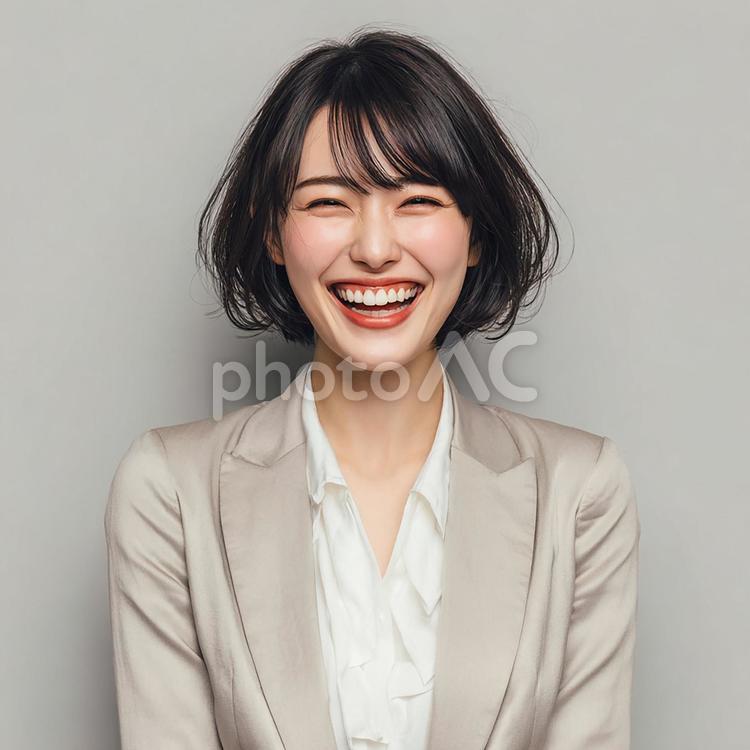 満面の笑顔で笑う若い日本人女性 日本人,女性,笑顔の写真素材