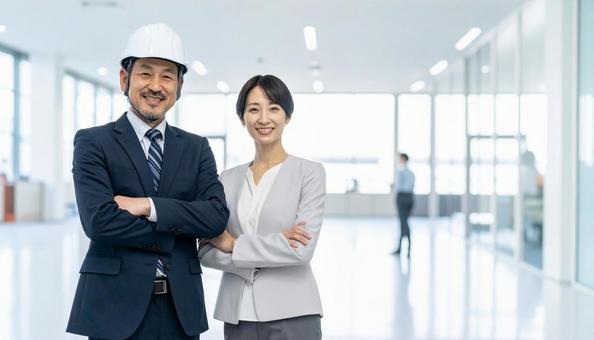 ビジネスイメージ男女のシステムエンジニアの写真