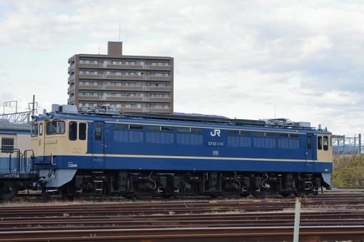北長野で留置されるEF65‐1115号機 長野総合車両センター,北長野,ef65の写真素材