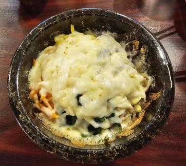 チーズ石焼きピビンパ チーズ石焼きピビンパ 食事,石焼きピビンパ,チーズの写真素材