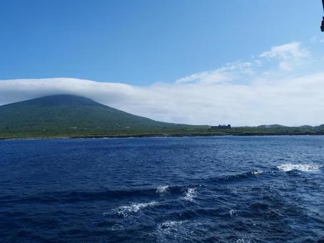 八丈島の遠景 八丈島の遠景 八丈島,八丈小島,八丈の写真素材