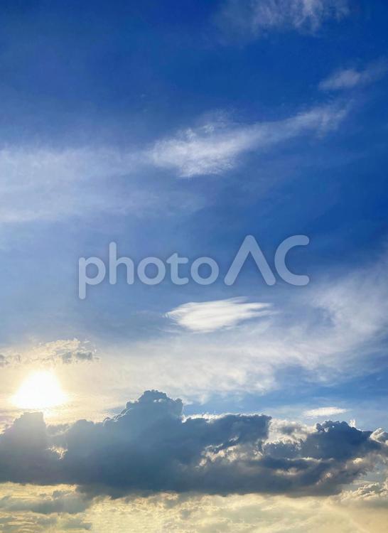 夕暮れ 夕暮れ,夕焼け,夕映えの写真素材