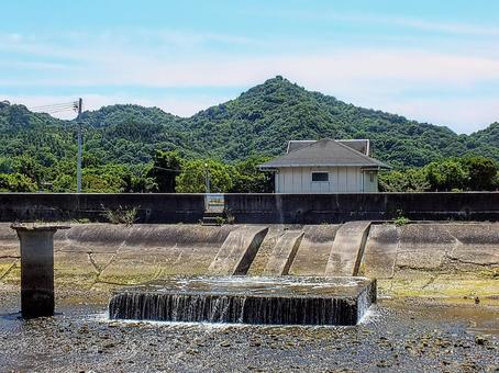 大崎上島の景色　No14 大崎上島,堤防,防波堤の写真素材