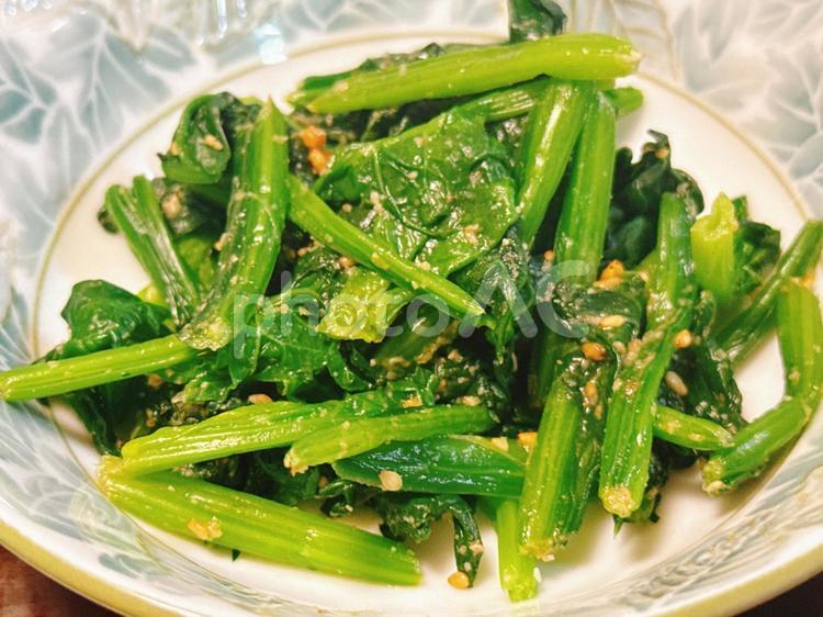 ほうれん草の胡麻和え ほうれん草,胡麻和え,美味しいの写真素材