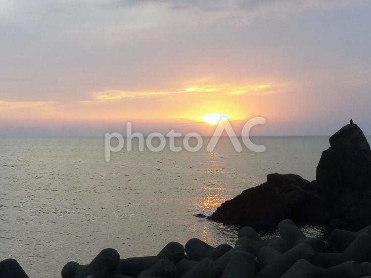日本海の夕暮れ 夕暮れ,夕日,日本海の写真素材