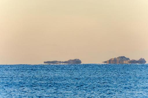 王子が浜の蜃気楼 王子が浜の蜃気楼 蜃気楼,海,空の写真素材