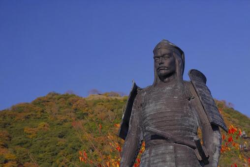 鳥取城跡の吉川経家像 鳥取城,山上ノ丸,吉川経家の写真素材