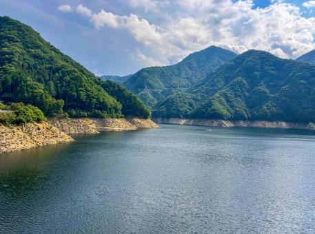 湯西川ダム 湯西川ダムの写真