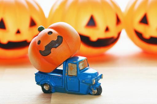 ハロウィンのカボチャを配ってまわります ハロウィンのカボチャを配ってまわりますの写真