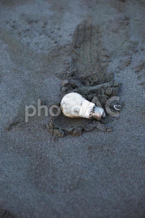 放置された電球 web,素材,バックグラウンドの写真素材