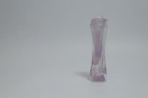 透明な容器に入った紫色のスライム スライム,容器,紫の写真素材