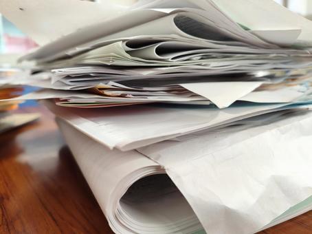 会社　紙書類　乱雑　 ビジネス,オフィス,仕事の写真素材