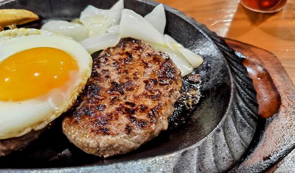 ハンバーグ ハンバーグ 食べ物,お肉,ハンバーグの写真素材