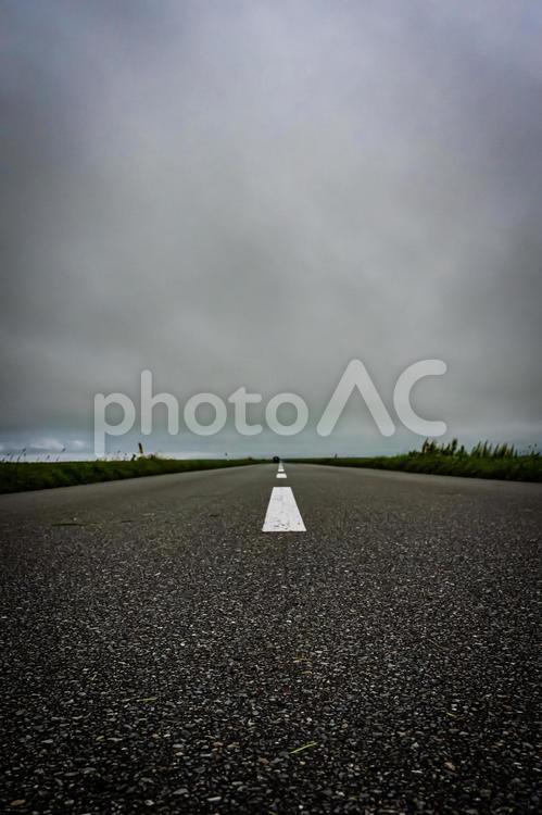 北海道　エヌサカ線の道路 北海道,道,道路の写真素材