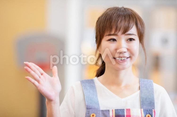 保育士／託児所／児童館／ベビーシッター／ママ 保育士,保育園,主婦の写真素材
