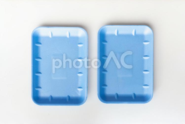 使い捨てのトレイ 食品トレー,並べる,バーベキューの写真素材