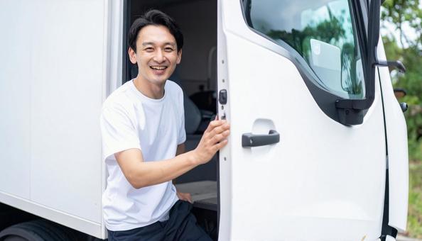 トラックドライバー トラックドライバーの写真