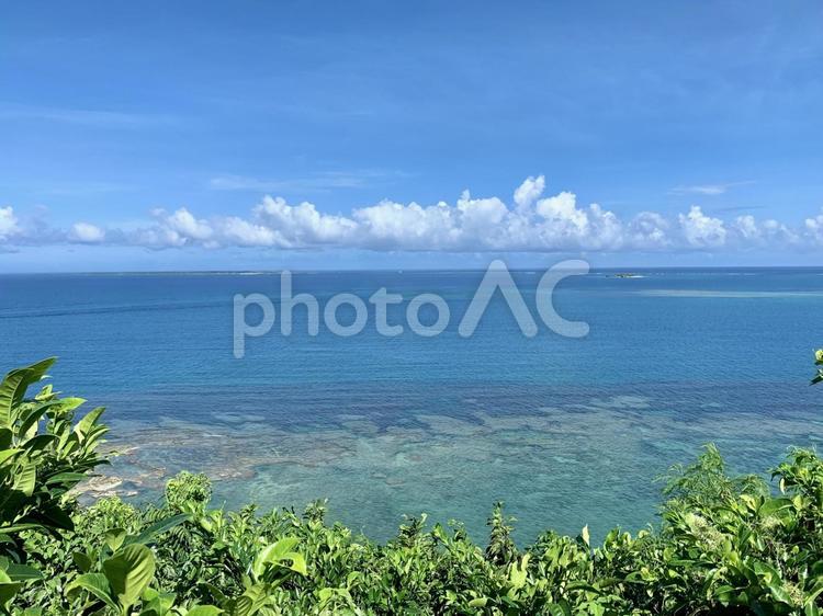 沖縄県　知念岬からみた水平線 知念岬,沖縄県,海の写真素材