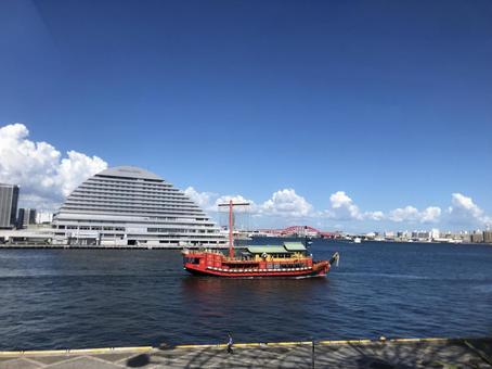 神戸港 神戸港 神戸,港,遊覧船の写真素材