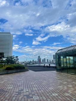 東京の都会的なスカイラインと雲 東京,都会,スカイラインの写真素材