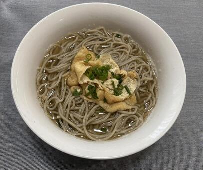 きざみきつねそば 蕎麦,そば,かけそばの写真素材